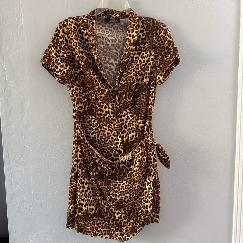 Bershka Brown Leopard Mini Button Up Wrap Dress